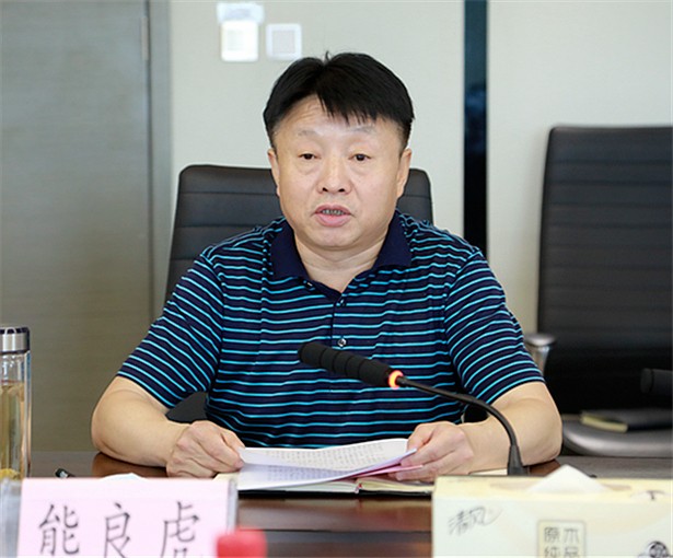 省国资委党委委员、副主任李凯到pp电子集团调研指导事情